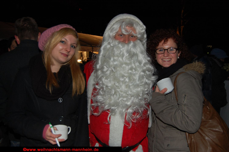 nikolaus-besuch-beim-weihnachtsmarkt-klinikum-ludwigshafen-06-12-2012-46