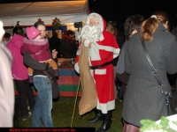 nikolaus-besuch-beim-weihnachtsmarkt-klinikum-ludwigshafen-06-12-2012-11