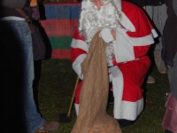 nikolaus-besuch-beim-weihnachtsmarkt-klinikum-ludwigshafen-06-12-2012-12