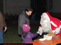 nikolaus-besuch-beim-weihnachtsmarkt-klinikum-ludwigshafen-06-12-2012-50